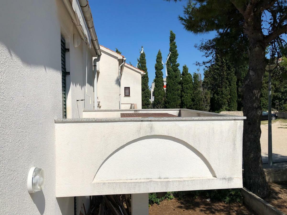 Adriatic House Apartment Novalja Exterior photo